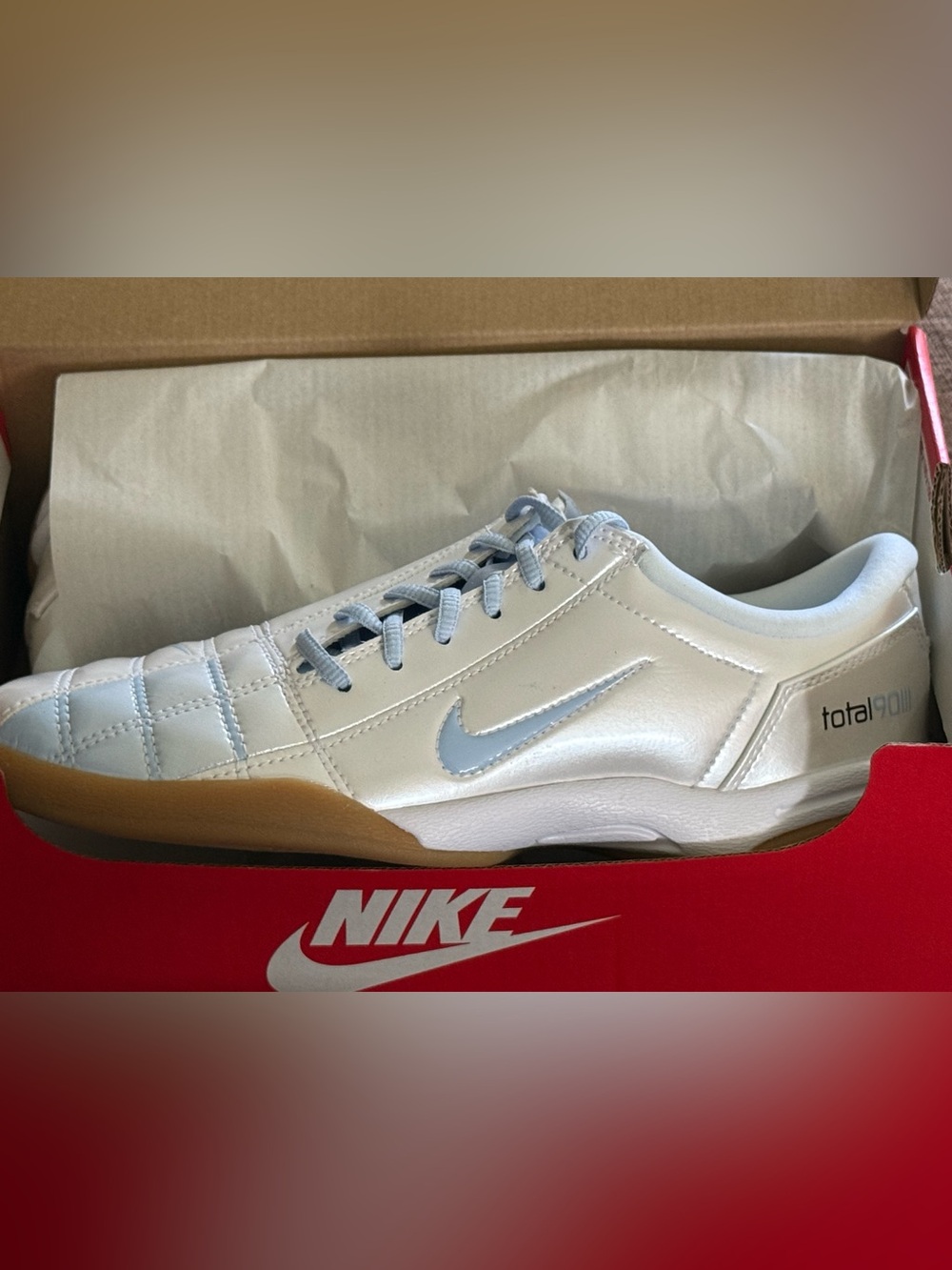 Women’s Nike T90 SE